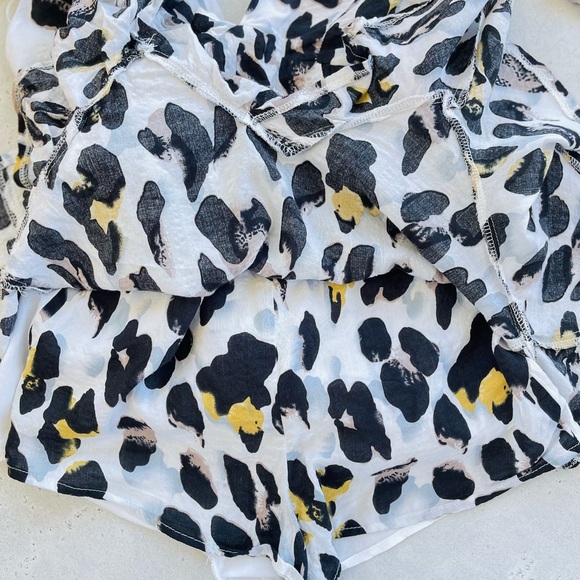 Ezra Cute and Flirty Animal Print Summer Romper S - Picture 7 of 9